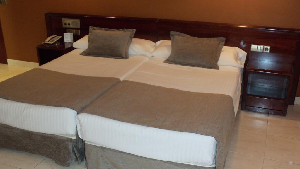 Hotel Yomo Imperial 3*